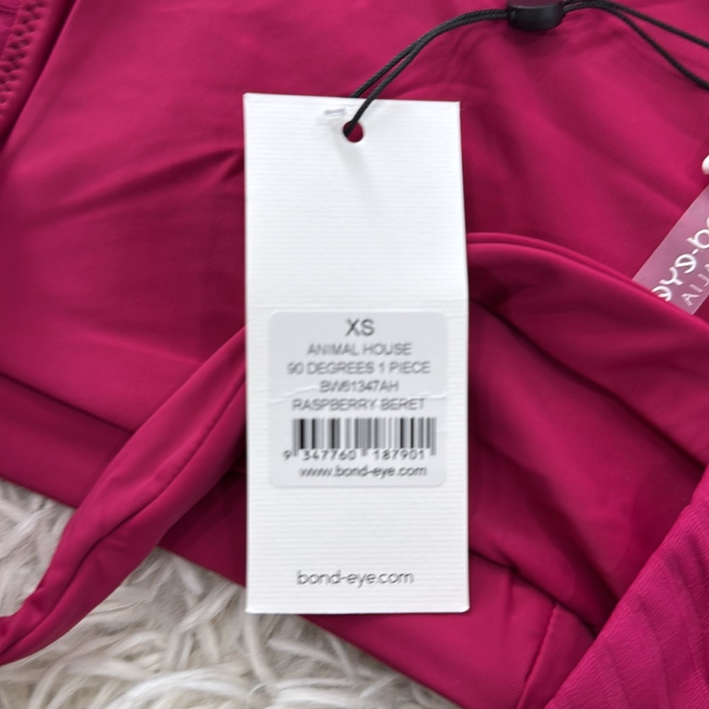 Bond-eye 90 DEGREES SWIMSUIT raspberry - Picture 7 of 8